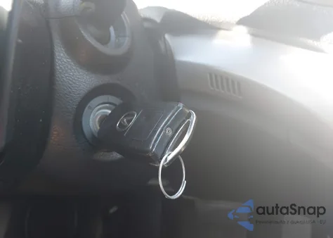 2010 Acura Tsx 2.4 from USA, damaged, VIN JH4CU2F62AC036134